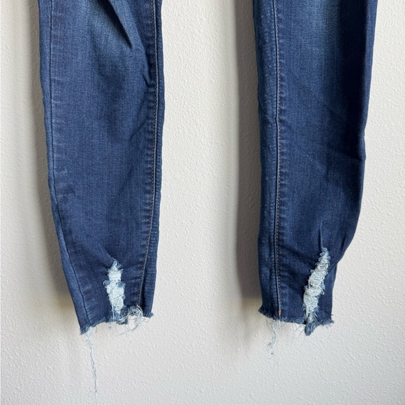 Enjean Distressed Skinny Jeans in Blue - Picture 2 of 5